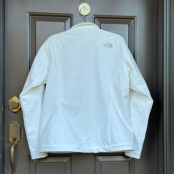 North Face Women’s Apex Bionic Jacket - Picture 3 of 9